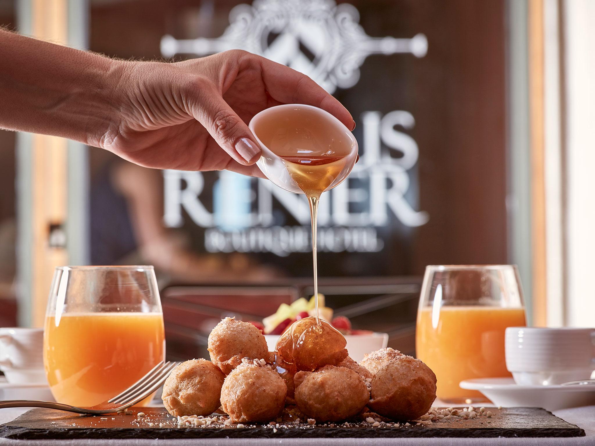 Otel Domus Renier Boutique (adults Only) 5*